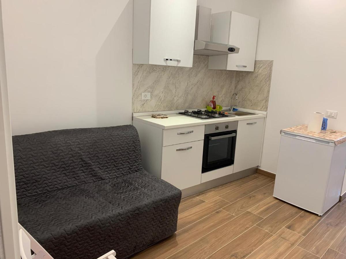 Appartamento Ema'S Place Savona Esterno foto